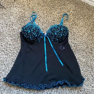Cute lace bustier top
